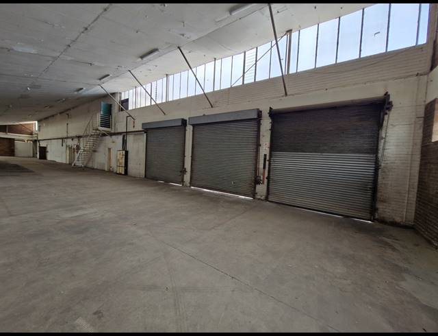 1,563M² WAREHOUSE FOR SALE IN BENROSE